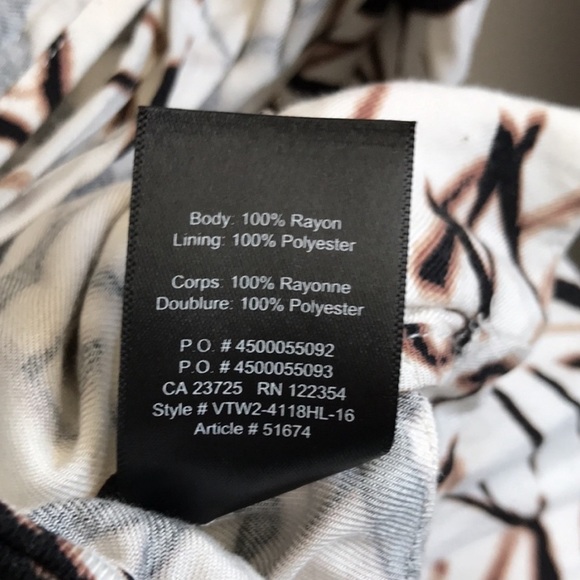 Talula Aritzia Blurry Twigs Light Jacket Blazer - Picture 2 of 3